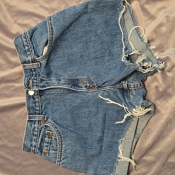 Levi's Blue Jean Shorts - Picture 3 of 6